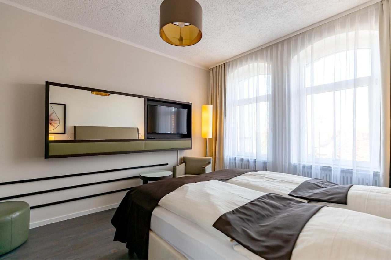 Hotel Garni  Am Domplatz 3*