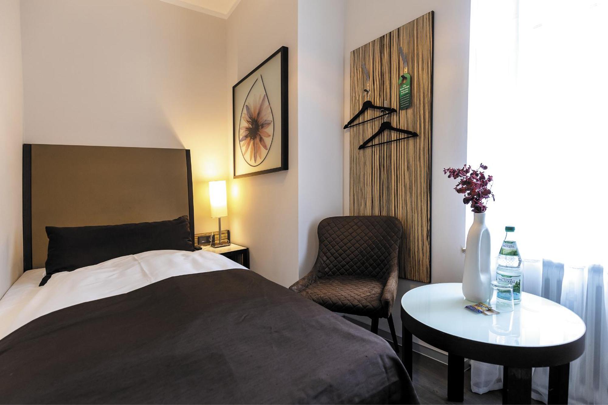 Hotel Garni  Am Domplatz